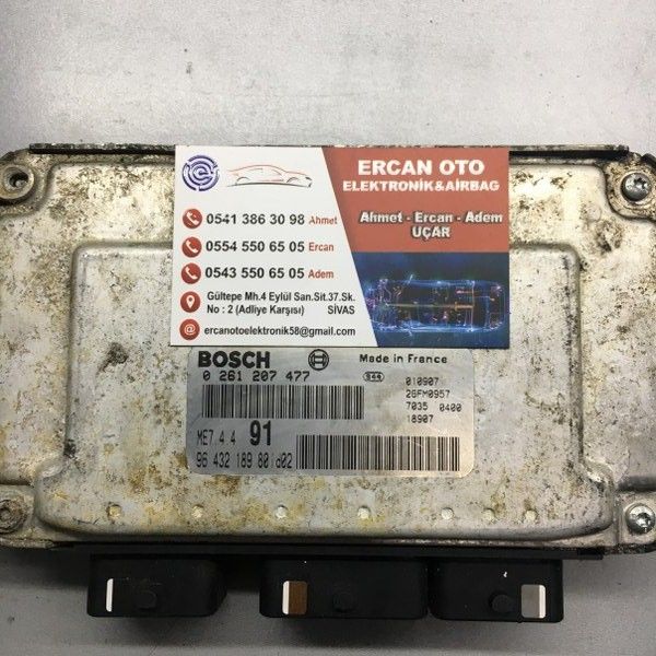 VW Jetta Golf 1.8 ECU Beyni 06A906032HF 06A 906 032 HF 0261207447 ME7.5